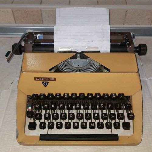 Łucznik 1301 typewriter used vintage 70s