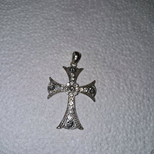 Fwo chantra cross for necklace silver with rhinestones used, missing one