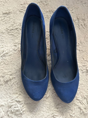 Bershka blue pumps used, size 39