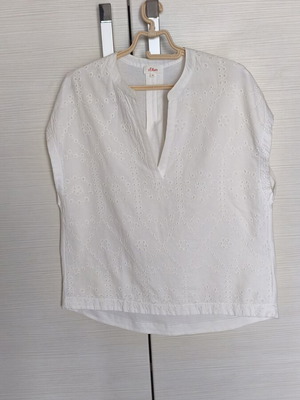 S.Oliver White Sleeveless Women's Blouse like new