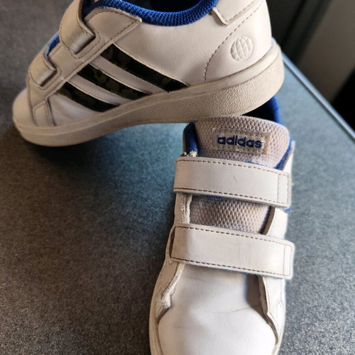 Adidas Grand Court 2.0 kids' sneakers size 27 like new