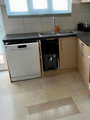 Πλυντήριο πιάτων DeLonghi σαν καινούργιο DDW60W20 / DDW60S20