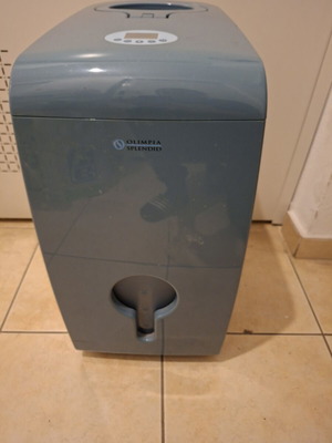 Dehumidifier like new