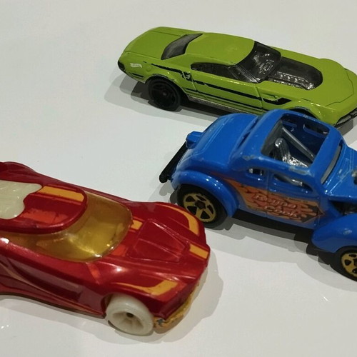 Mattel toy cars used, pack of 5 with gift