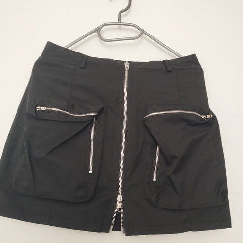 Skirt with zippers like new, black, size M