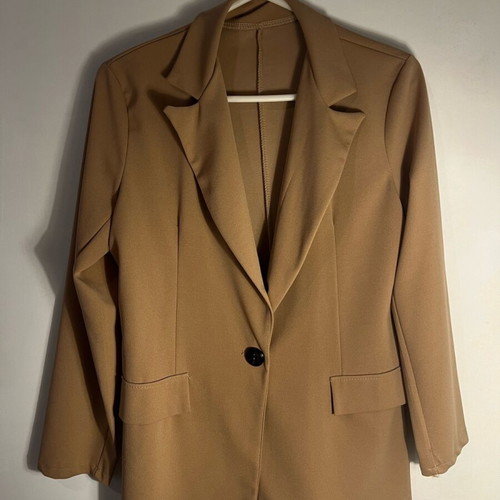 Camel jacket like new, size M