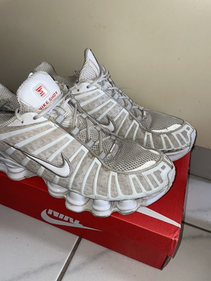 Nike Shox TL athletic shoes used, size 45, white
