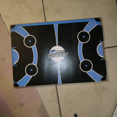 5 in 1 sport table game set like new