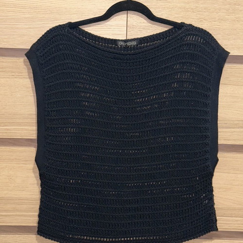 CKontova black summer knit top like new