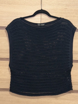 CKontova black summer knit top like new