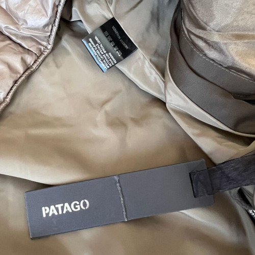 Patago Parka with White Real Fox Fur, New, Size XL