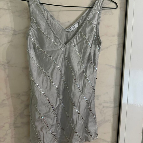 Silk top with sequins New Look like new, size S, gray