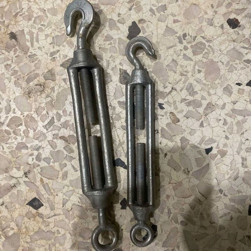 Tentotires new in two sizes