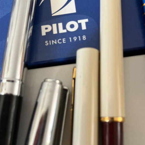 Pilot Since 1918 pens in excellent condition, set