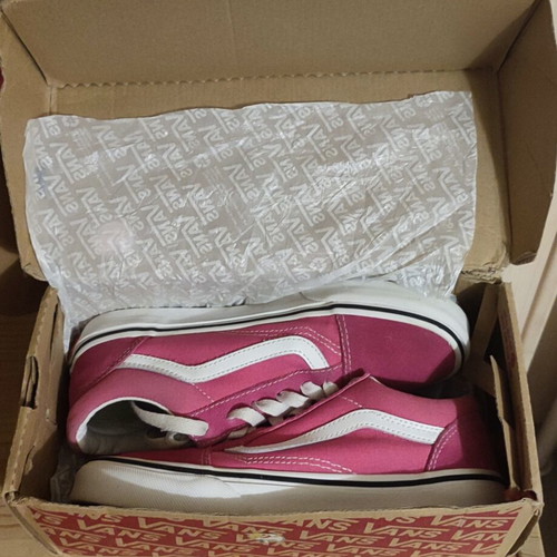 Vans Old Skool sneakers like new, size 35, fuchsia and white