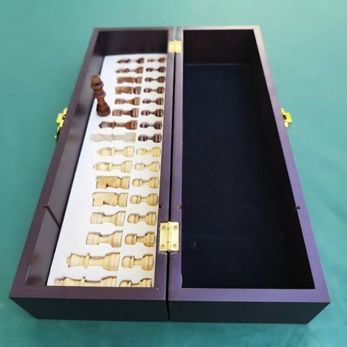 Travel-sized chess set