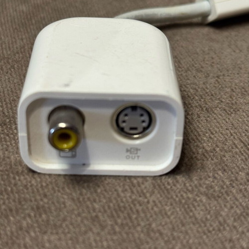 Apple MacBook Air Micro-DVI to Video Adapter MB202G/A used