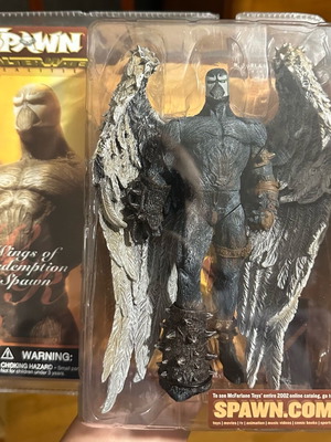 Spawn Wings of Redemption figure new, rare edition with angel wings