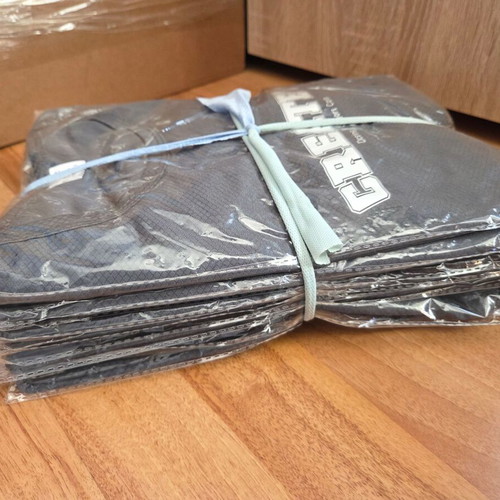 Men's gray T-shirts size S pack of 9, new