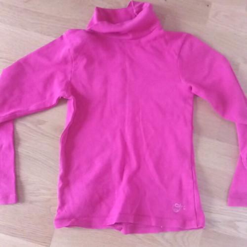 Orchestra turtleneck for 9-year-old girl like new