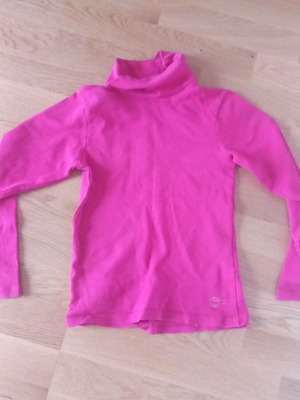 Orchestra turtleneck for 9-year-old girl like new