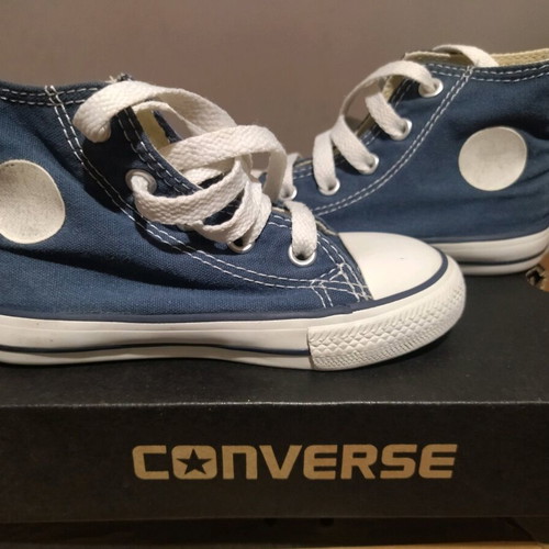 Converse Chuck Taylor All Star kids' athletic shoe size 23 like new, blue
