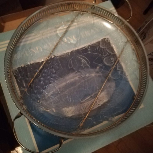 Serving tray 32x32 new
