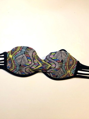 Balconcino strapless bra Med size 70B like new, ethnic pattern