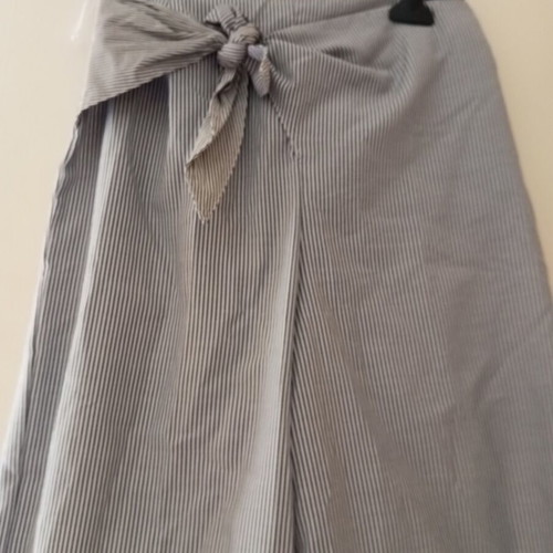 Striped Pants like new with elastic back waist