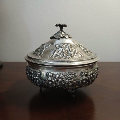 Silver-plated vintage fondue bowl