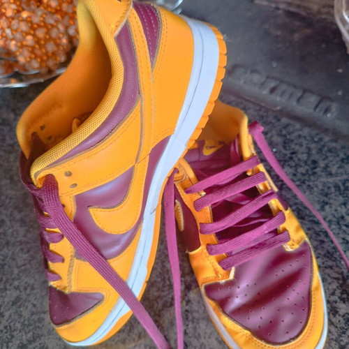 Nike Dunk Low Sneakers used, size 41, University Gold / White / Deep Maroon