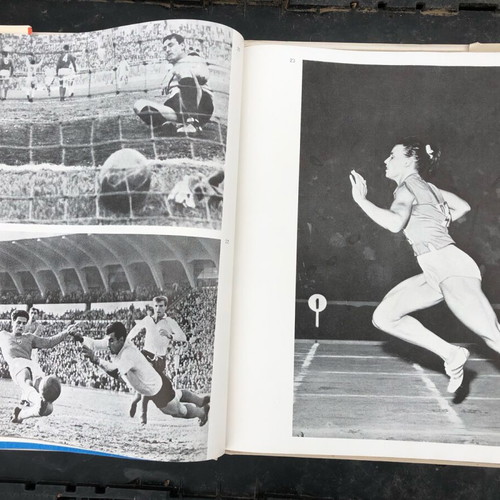 Album of Bulgarian Olympic Committee 1964 like new