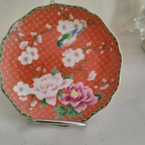 Decorative wall plates set, like new, pack of 4