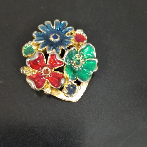 Vintage faux bijoux clip-on brooch used, multicolor