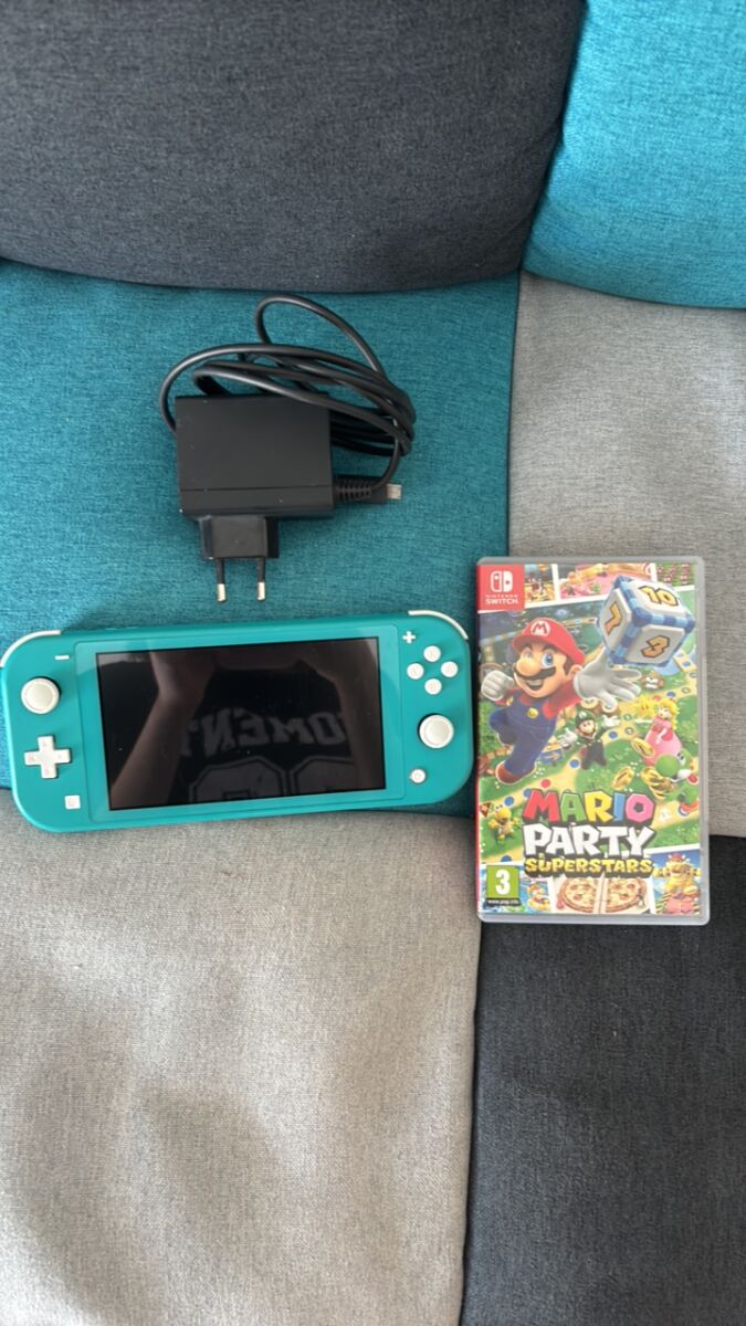 Nintendo Switch Lite used with charger… - € 150,00 - Vendora.cy