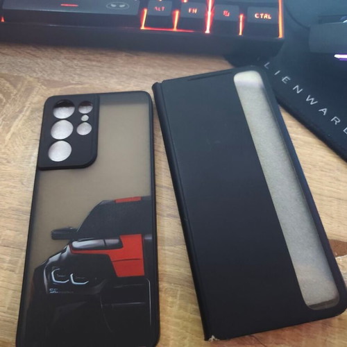 Samsung S21 Ultra 256GB 12GB used with screen damage and camera issue