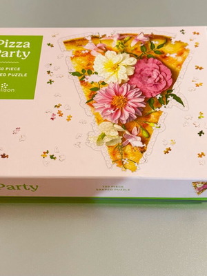 Pizza Party puzzle new with 750 pieces by Galison