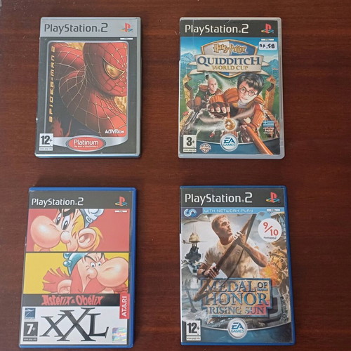 Sony PlayStation 2 games used with manuals