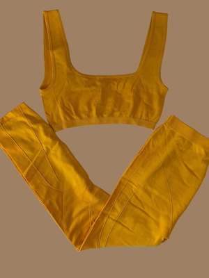 Gym set croc yellow like new, size S/M