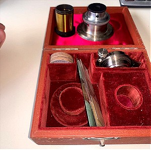 ANTIQUE LEICA E. LEITZ WETZLAR BRASS MICROSCOPE Lenses φακοί μικροσκοπικού αντίκα με το κουτί τους