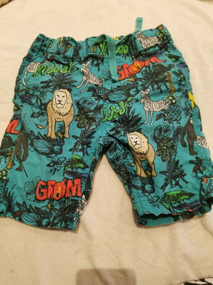 H&M Bermuda size 104 like new, multicolored