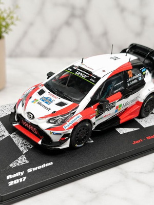 Toyota Yaris WRC Rally Sweden 2017 1:43 scale like new