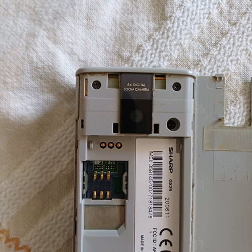 Sharp GX29 used without charger and battery