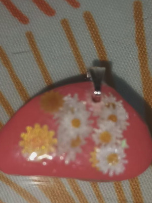 Necklace for the neck made of resin without chain new