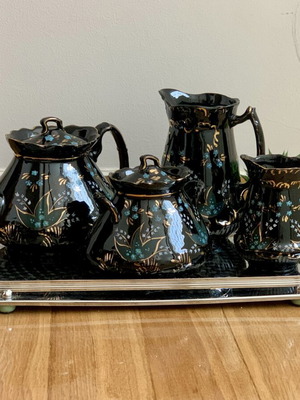 Jackfield antique ceramic set of 4 pieces like new, Victorian style