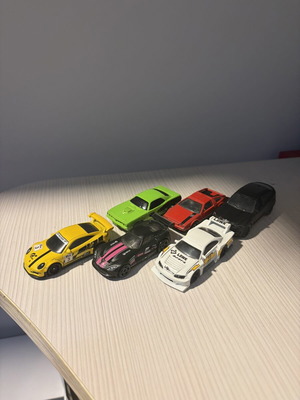 Αυτοκινητάκια Hotwheels πακέτο 6, σαν καινούργια