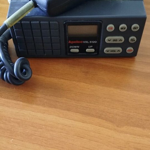 Apelco VXL 5120 VHF Marine 25W like new