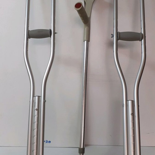 Crutches used in excellent condition