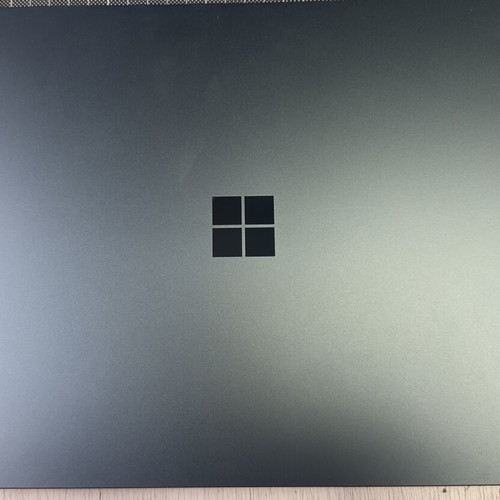 Surface Laptop 3 Intel i5-1035G7 8GB 245GB SSD like new