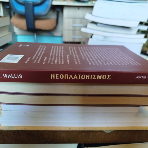 Neoplatonism by R. T. Wallis like new, Greek language